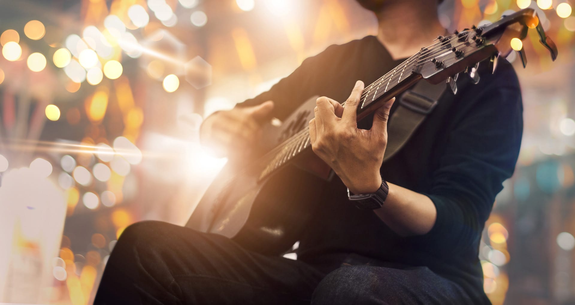 concerto con chitarra acustica